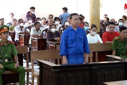 'Cường cát' lãnh án 3 năm tù về tội 'Trốn thuế' và 'Rửa tiền'