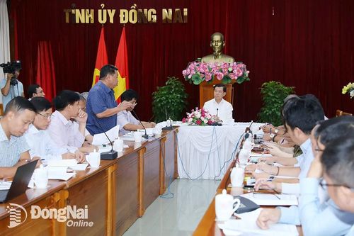 Bí thư Tỉnh ủy tiếp và xử lý kiến nghị của công dân