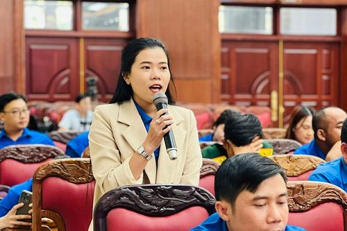 Đoàn viên, thanh niên phải tiên phong trong chuyển đổi số