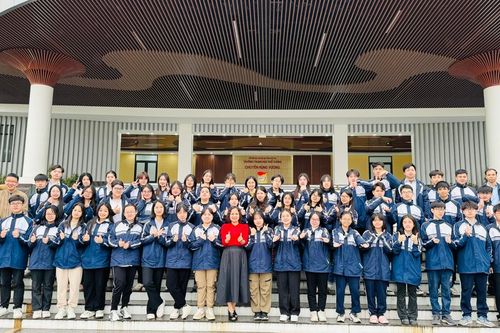 12 học sinh Trường THPT chuyên Hùng Vương vào vòng chung kết quốc gia MOSWC - Viettel 2024