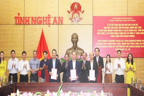 Nghệ An: Ký kết Biên bản ghi nhớ đầu tư Dự án Nhà máy sản xuất tấm pin năng lượng mặt trời