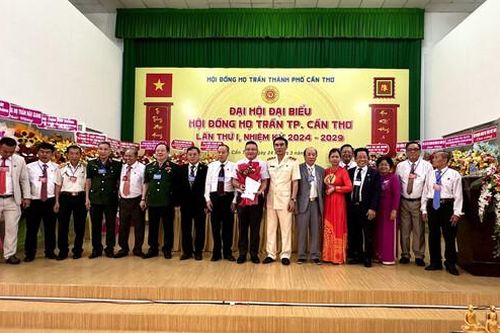 TS.Trần Khắc Tâm làm Chủ tịch Hội đồng họ Trần tại Sóc Trăng