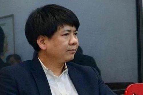 Ba công ty chứng khoán giúp Shark Thủy phát hành trái phiếu