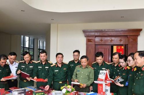 Hội thảo khoa học 'Chiến thắng Điện Biên Phủ - Giá trị lịch sử và tầm vóc thời đại'