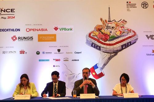 Cùng VPBank khám phá lễ hội ẩm thực Pháp Balade en France