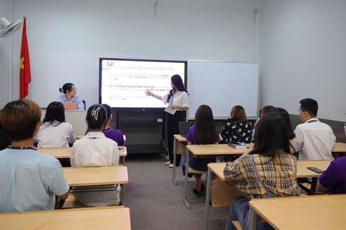 Trường đại học Luật Thành phố Hồ Chí Minh tăng học phí sau 3 năm không tăng