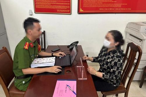 Một phụ nữ mất 12 tỷ đồng và loạt vụ 'bay' tiền tỷ qua app