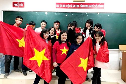 Cô giáo Tiếng Anh 35 năm miệt mài cống hiến với nghề