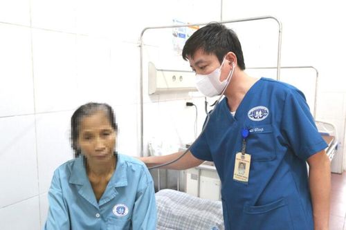 Suy gan do tự mua thuốc nam điều trị chứng mệt mỏi, chán ăn