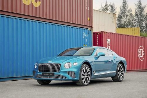 Cận cảnh Bentley Continental GT Azure V8 vừa về Việt Nam, giá 22 tỷ đồng
