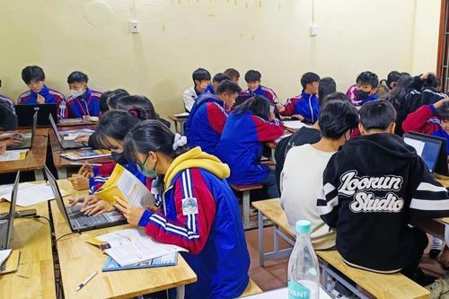 Tập trung đào tạo nghề, chuyển dịch cơ cấu lao động, nâng cao thu nhập cho người dân