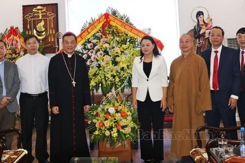 Bắc Ninh: Đồng bào công giáo phát huy truyền thống đoàn kết, xây dựng quê hương ngày càng giàu đẹp