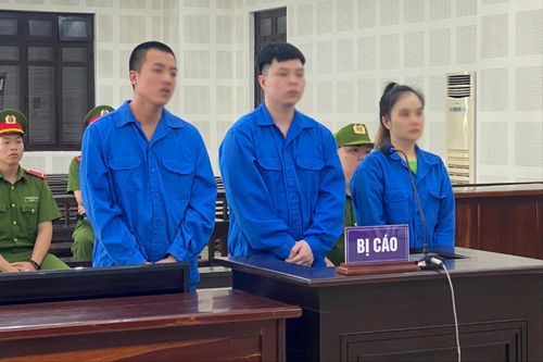 Hai vợ chồng mở 'đại lý' bán sỉ ma túy