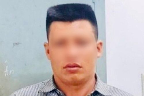 Đối tượng truy nã được vận động ra đầu thú