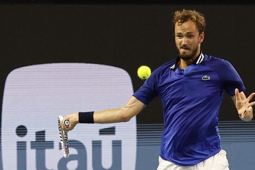Daniil Medvedev tranh vé chung kết Miami Open với Sinner