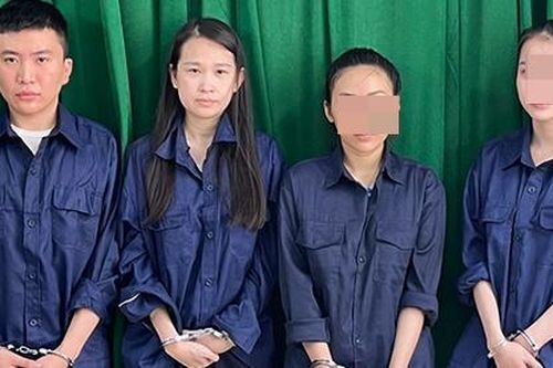 Nhà hàng ở TP.HCM thu 10 tỷ mỗi tháng nhờ trăm nữ tiếp viên, trai đẹp bán dâm