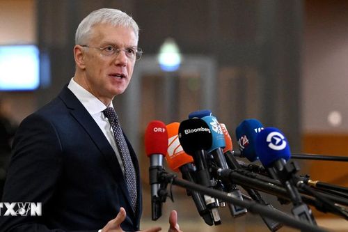 Ngoại trưởng Latvia Krisjanis Karins thông báo quyết định từ chức