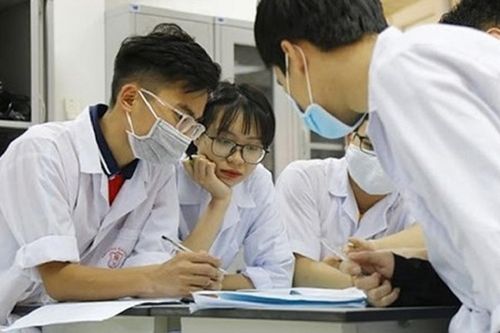 Bản tin 28/3: Nhiều ngành sức khỏe 'khát' thí sinh