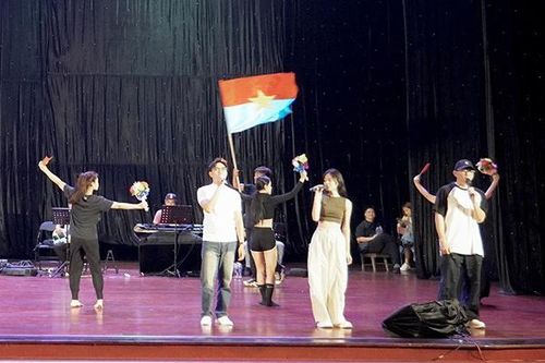 Đà Nẵng: Đặc sắc chương trình nghệ thuật Tháng 3 hoan ca
