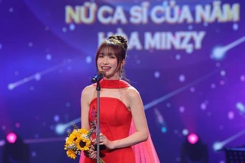 Giải Cống hiến 2024: Hòa Minzy thắng giải Nữ ca sĩ của năm