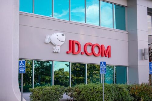 Trung thành với chiến lược định giá thấp, đại gia thương mại điện tử Trung Quốc gặt hái nhiều 'trái ngọt'