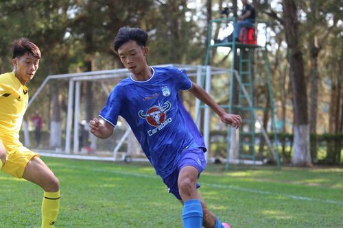 U17 LPBank Hoàng Anh Gia Lai nhận thất bại đầu tiên