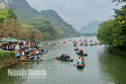 Du lịch Ninh Bình thu gần 3.700 tỷ đồng trong quý I