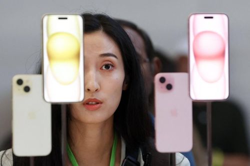 Doanh số iPhone tiếp tục giảm mạnh tại Trung Quốc
