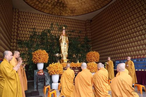 Khóa lễ cầu quốc thái dân an tại chùa Phổ Quang (Q.Tân Bình, TP.HCM)