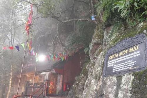 Du xuân Yên Tử ký