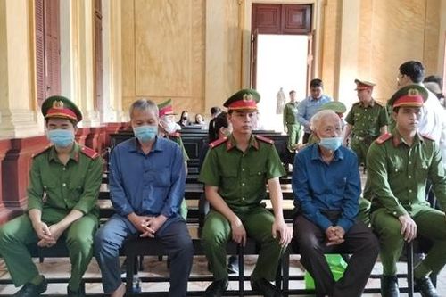 Cựu Tổng giám DAB Trần Phương Bình lần thứ 5 ra tòa