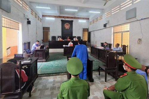 Xử phạt 13 năm tù đối với kẻ phá hoại chính sách đoàn kết
