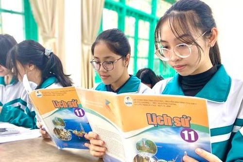 Sách giáo khoa Lịch sử không 'tô hồng' lịch sử dân tộc - Bài 2: Nuôi dưỡng lòng tự hào dân tộc cho học sinh