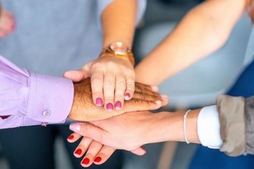 Đề kiểm tra Ngữ văn yêu cầu học sinh thuyết minh về hiện tượng phân biệt vùng miền