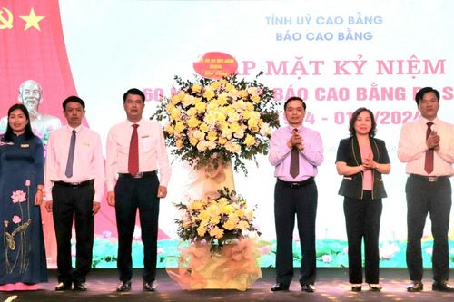 Báo Cao Bằng gặp mặt Kỷ niệm 60 năm Ngày ra số đầu (1/4/1964 - 1/4/2024)
