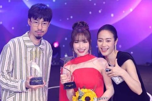 Nghệ sĩ Đen và Hòa Minzy thắng giải Cống hiến