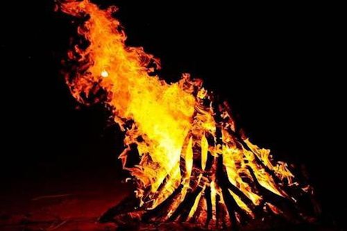 Vì sao không được đốt lửa ở Tây Tạng vào ban đêm?