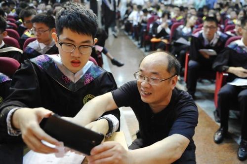 Vì sao Trung Quốc là một trong những quốc gia nuôi con đắt nhất thế giới?
