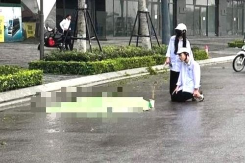 Đau lòng nam sinh lớp 8 tử vong do tự ngã khi điều khiển xe máy