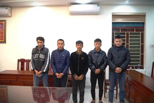 Bắt quả tang nhóm thanh niên đang 'phê' ma túy tại nhà riêng