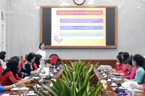 Hà Nội phát động giải thưởng 'Nhà giáo Hà Nội tâm huyết, sáng tạo' lần thứ tám