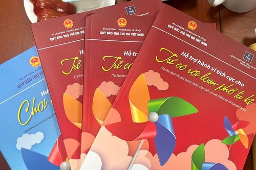 Còn rào cản trong nhận thức về trẻ tự kỷ