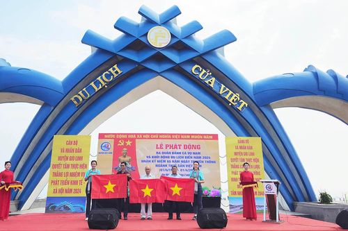 Quảng Trị ra quân khai thác vụ cá nam và khởi động mùa du lịch biển 2024