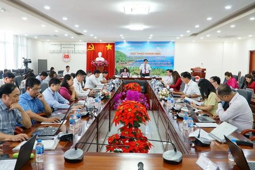 Kinh nghiệm quốc tế về vai trò của biển và đại dương trong phát triển kinh tế - xã hội