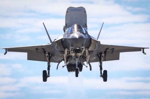 Mỹ bất lực trong việc nâng cao tốc độ tối đa của tiêm kích F-35