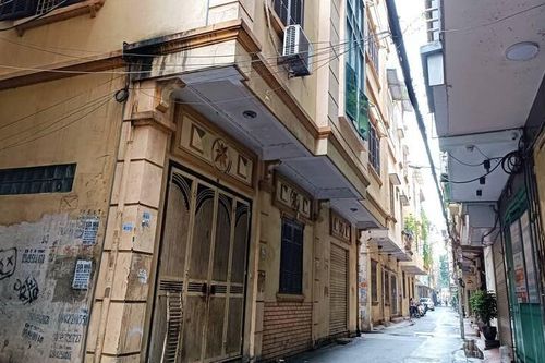 Giá chung cư Hà Nội tăng: Khách hàng 'săn' nhà trong ngõ