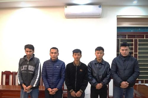 Bắt quả tang nhóm đối tượng đang tổ chức sử dụng trái phép chất ma túy tại nhà riêng
