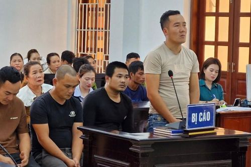 Gia Lai: Uống rượu rồi đi gây sự, nhiều đối tượng cùng nhau phạm tội