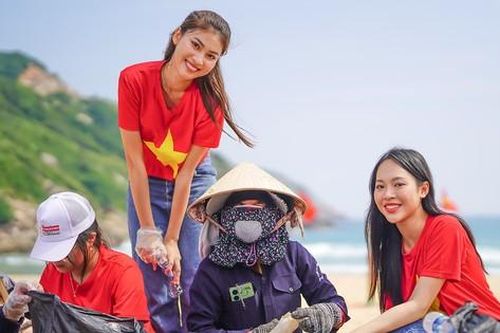 Hoa hậu, người đẹp chung tay làm sạch môi trường biển, viết nên những 'Giấc mơ xanh'