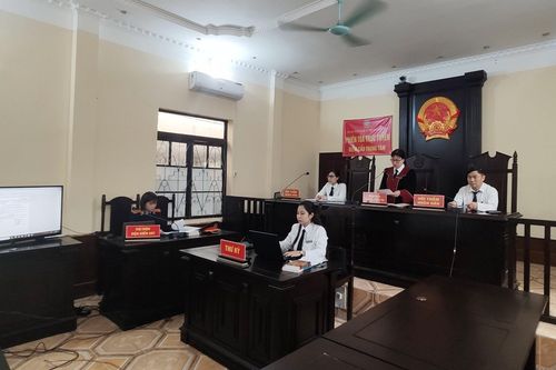 Xét xử trực tuyến vụ án 'Mua bán trái phép chất ma túy'